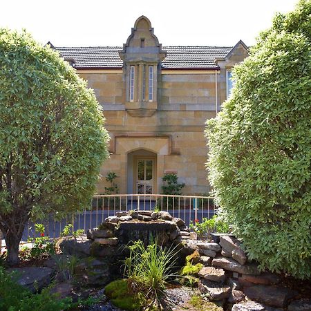 Aparthotel Quest Trinity House Hobart Exterior foto