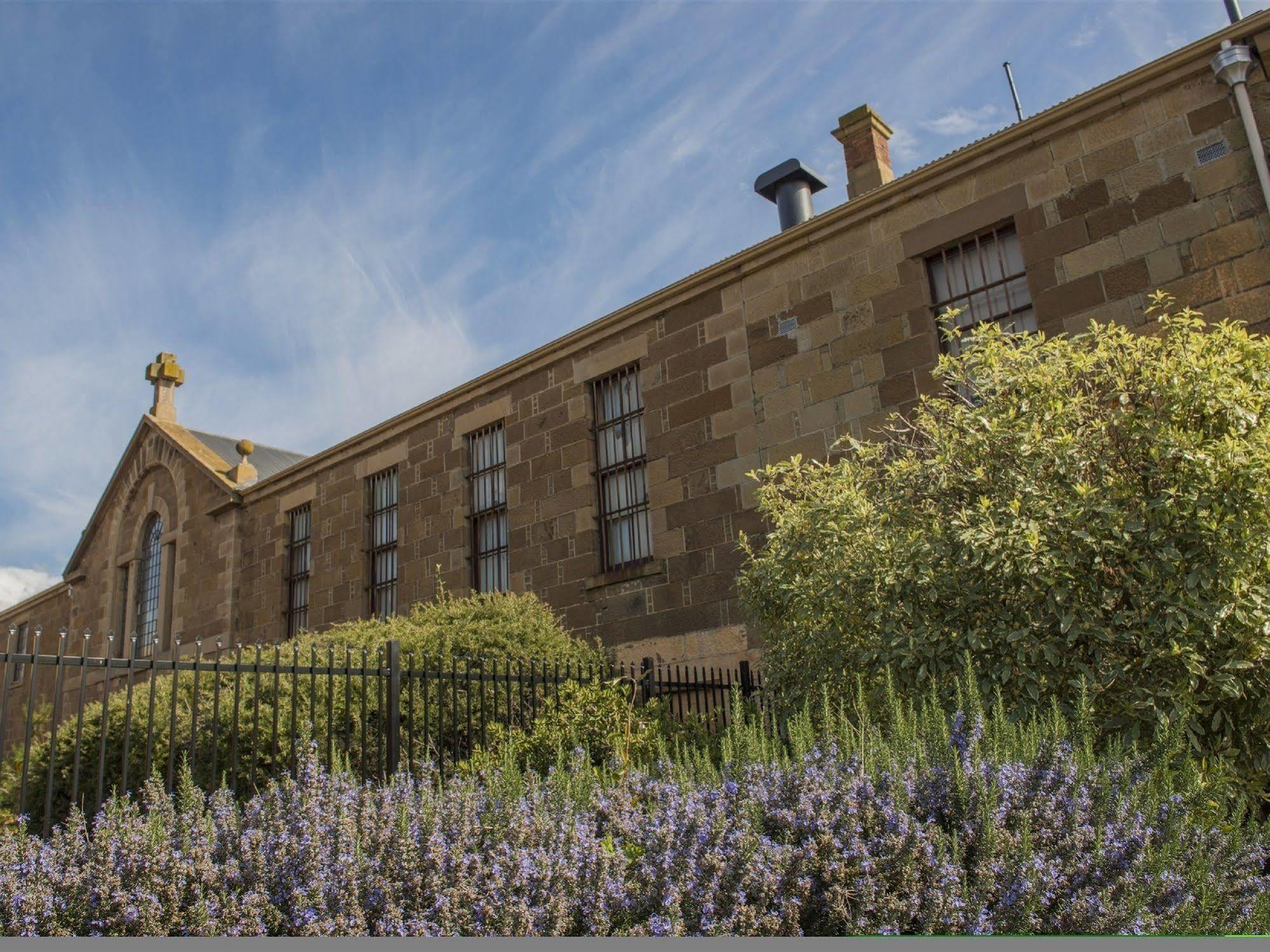 Aparthotel Quest Trinity House Hobart Exterior foto